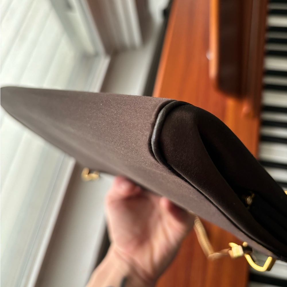 Gucci EUC++ Vintage Brown Satin Clutch Crossbody - Picture 3 of 7